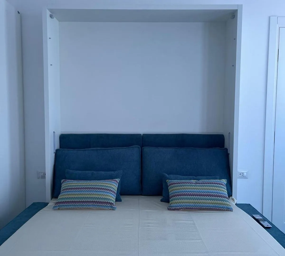 Aurora View Resort Mascali 0*,