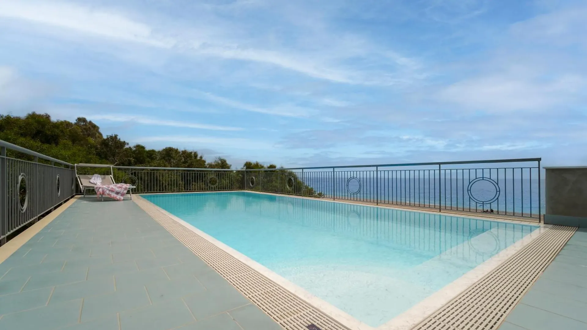 Aparthotel Aurora View Resort Mascali