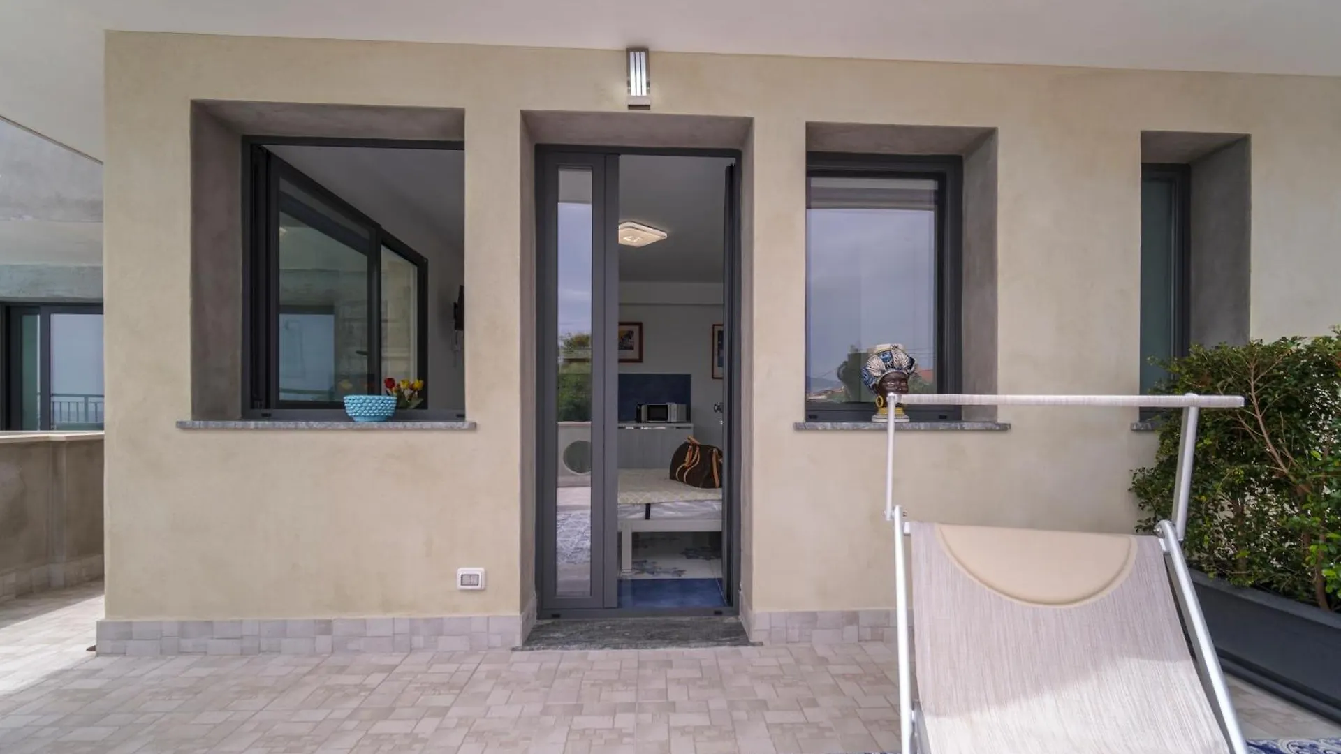 Aurora View Resort Mascali 0*,