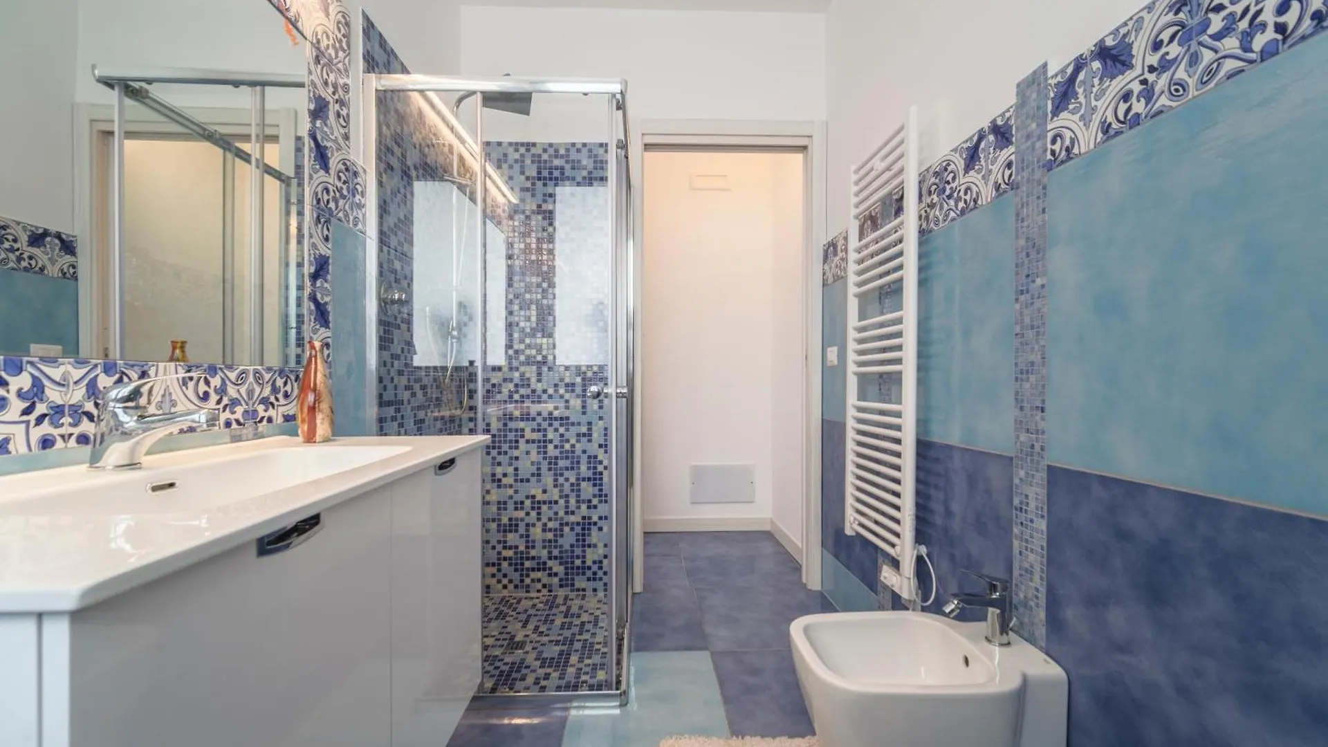 Aurora View Resort Mascali